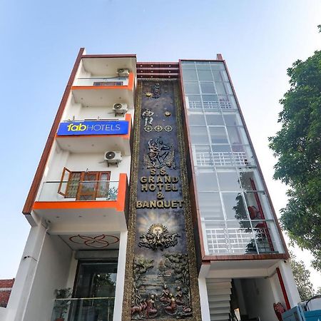 Fabexpress Ss Grand Hotell Banthra Sikandarpur Eksteriør bilde