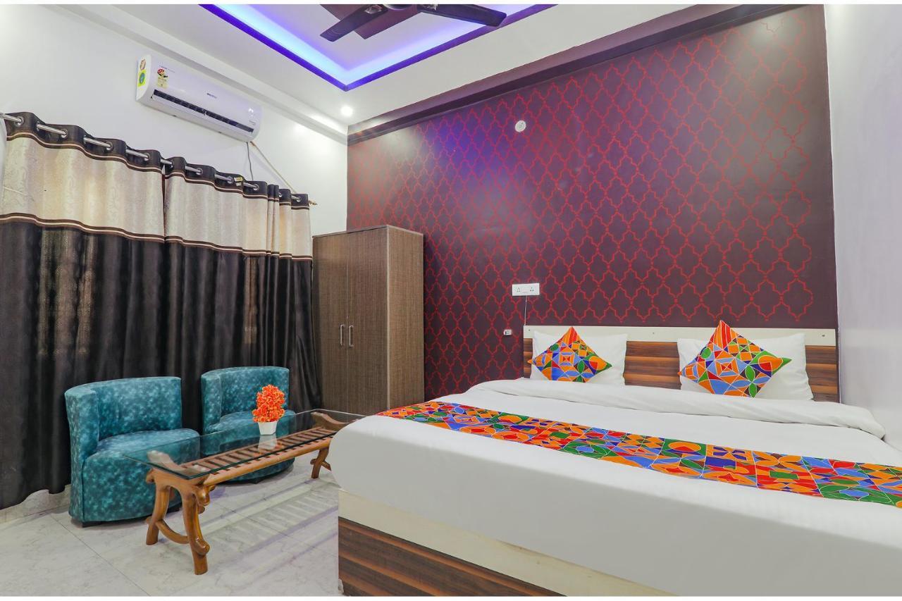 Fabexpress Ss Grand Hotell Banthra Sikandarpur Eksteriør bilde